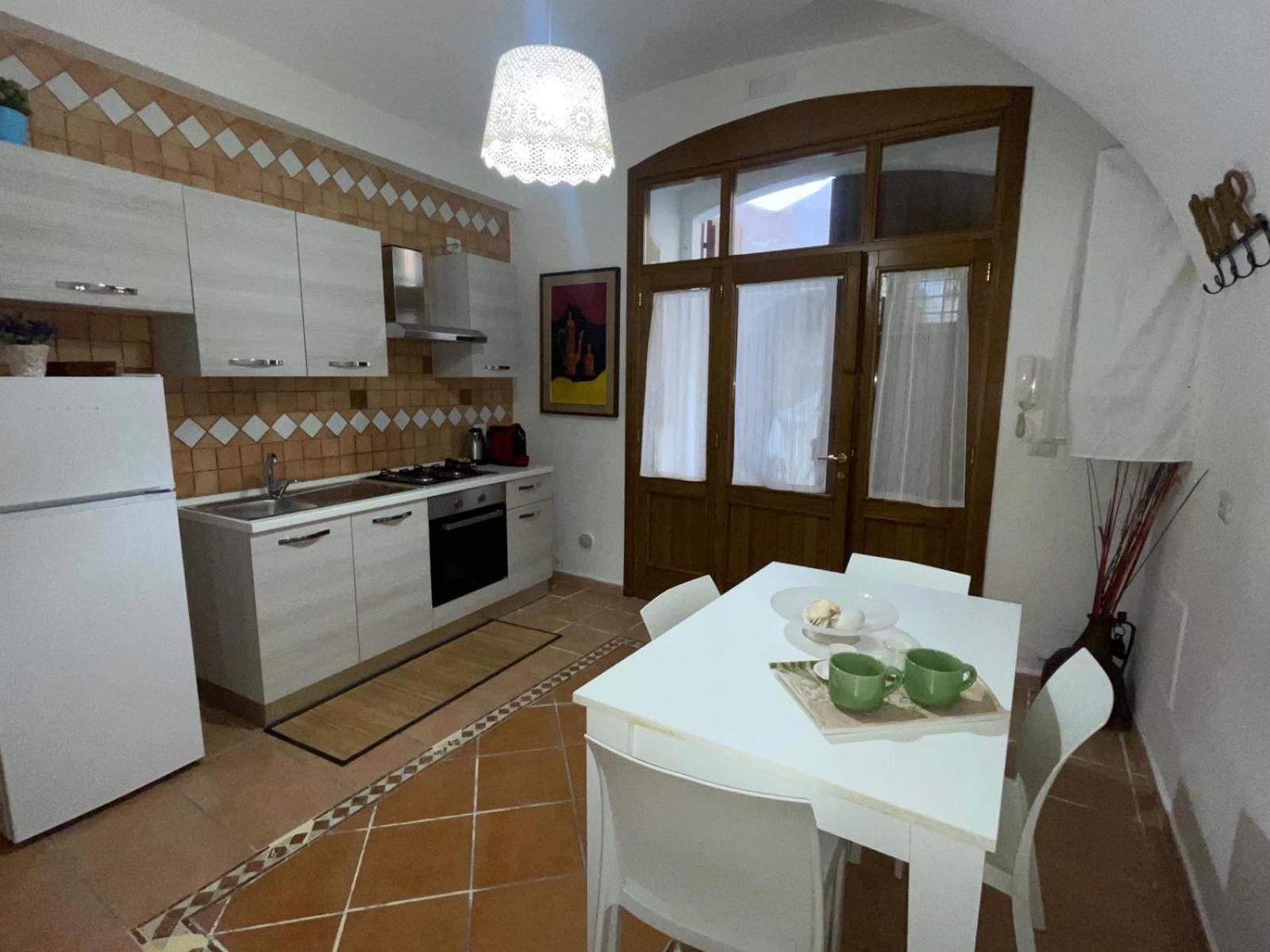 Appartamento Buenacasa บารี ภายนอก รูปภาพ